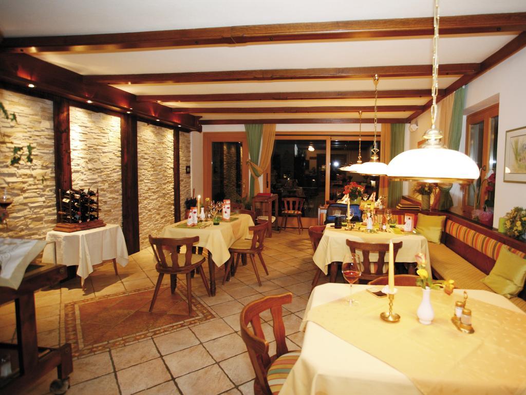 Hotel Diana Portschach am Worthersee Bagian luar foto