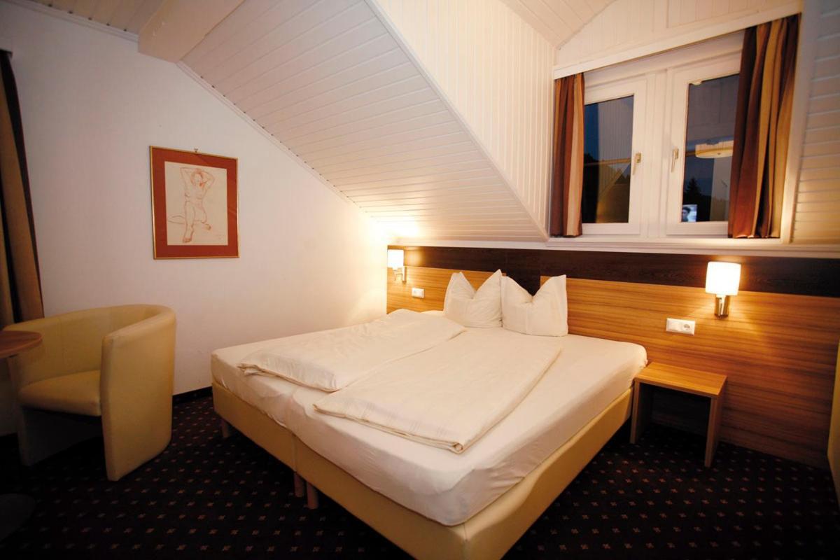 Hotel Diana Portschach am Worthersee Bagian luar foto