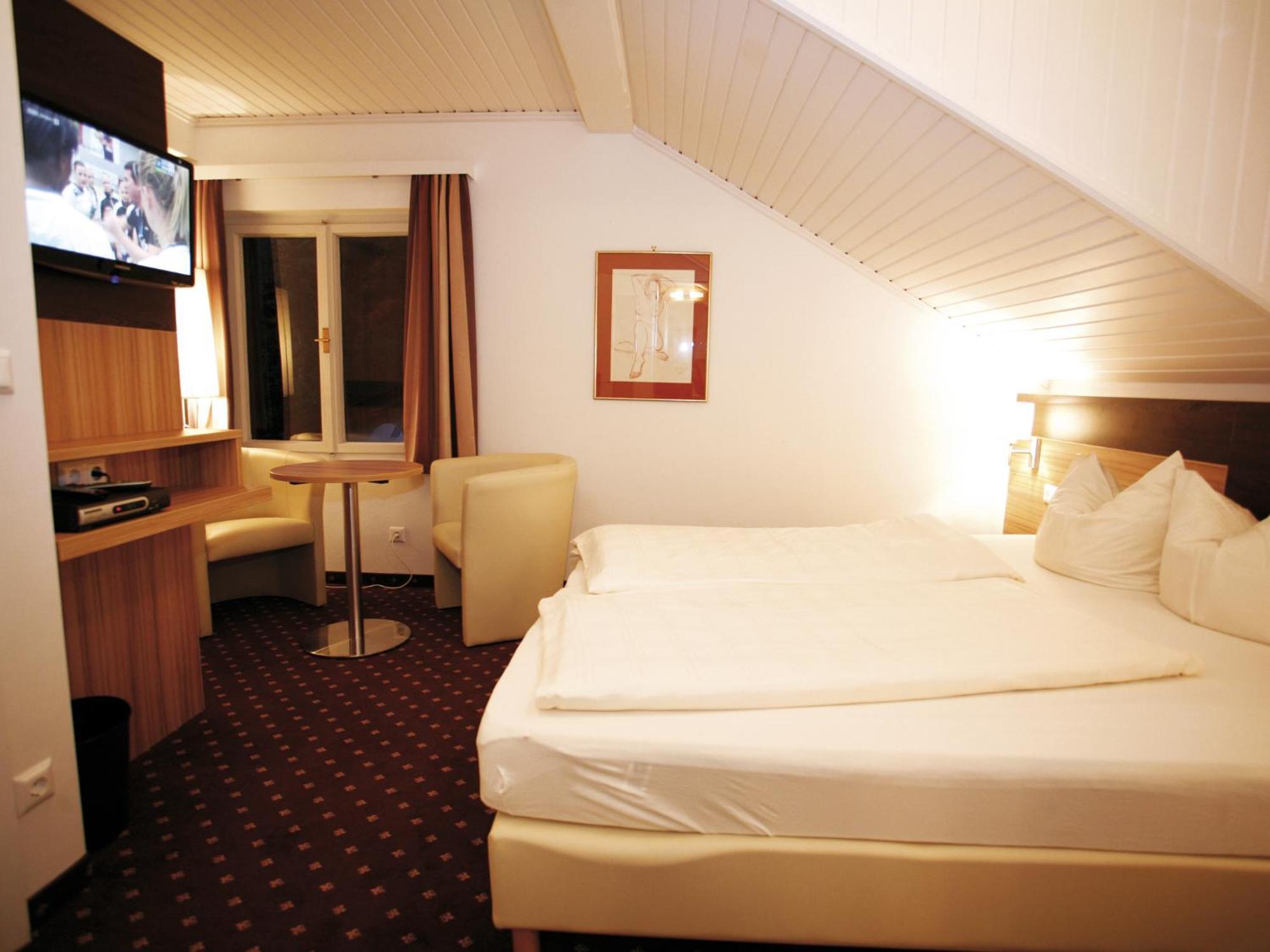 Hotel Diana Portschach am Worthersee Ruang foto