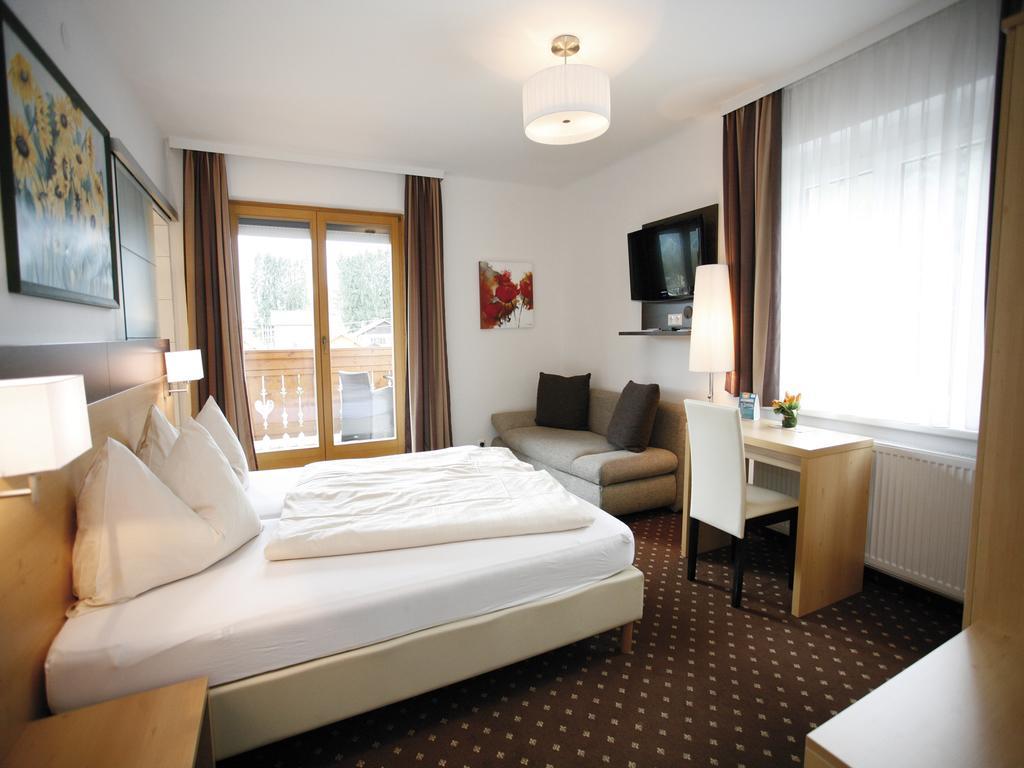 Hotel Diana Portschach am Worthersee Bagian luar foto