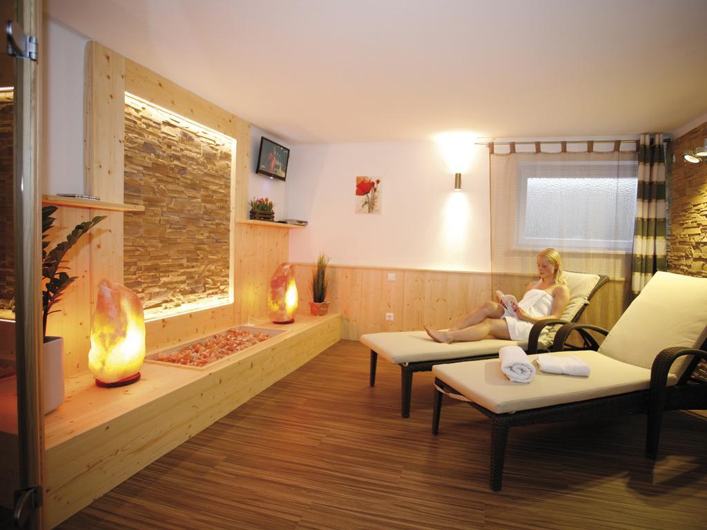 Hotel Diana Portschach am Worthersee Bagian luar foto